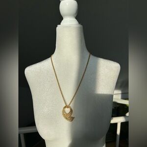 Hanae Mori Necklace Gold tone Vintage Ribbon Signed Rare Simple Elegant